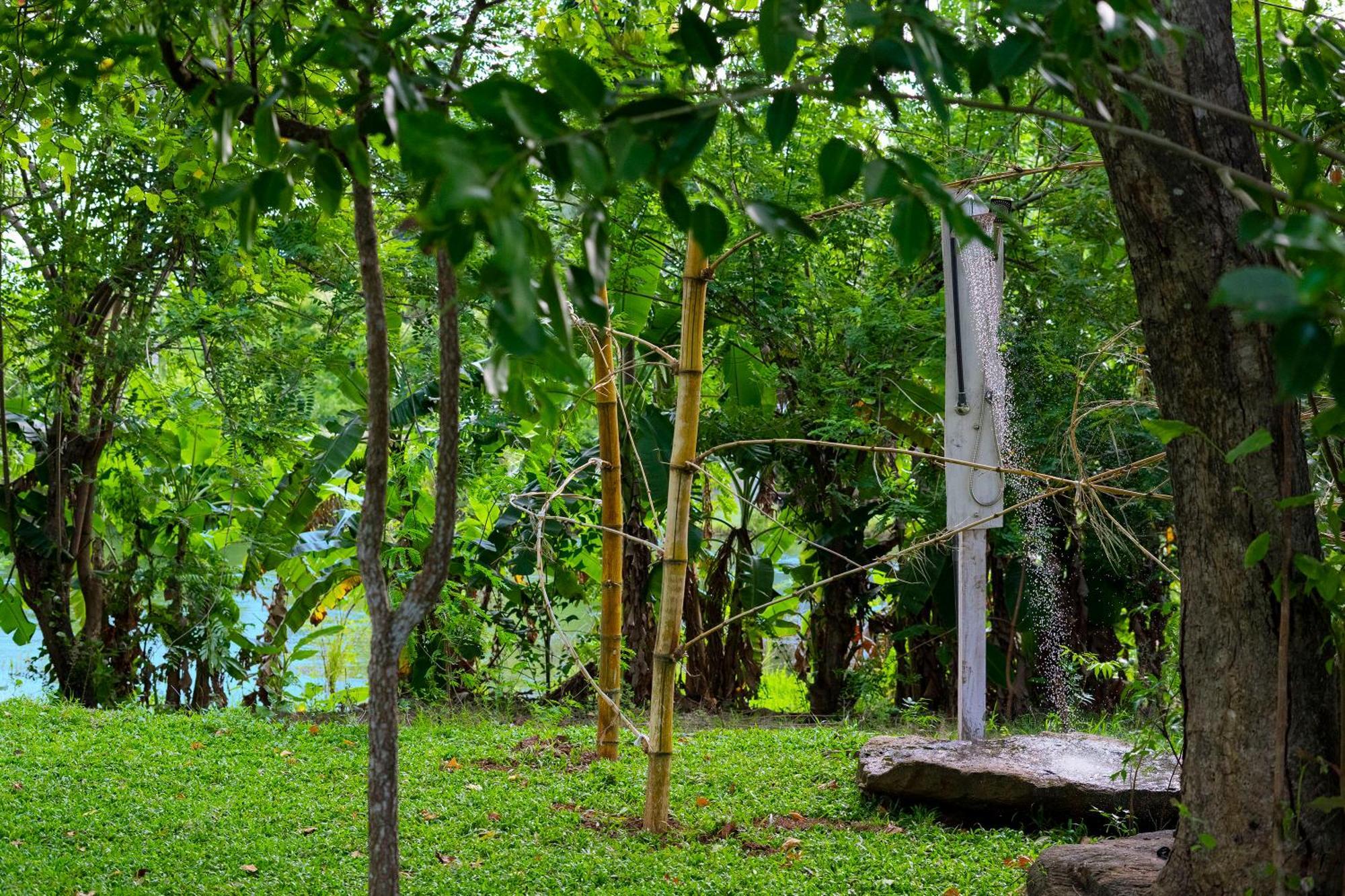 River Paradise Safari House With Cooking Class Udawalawe Buitenkant foto