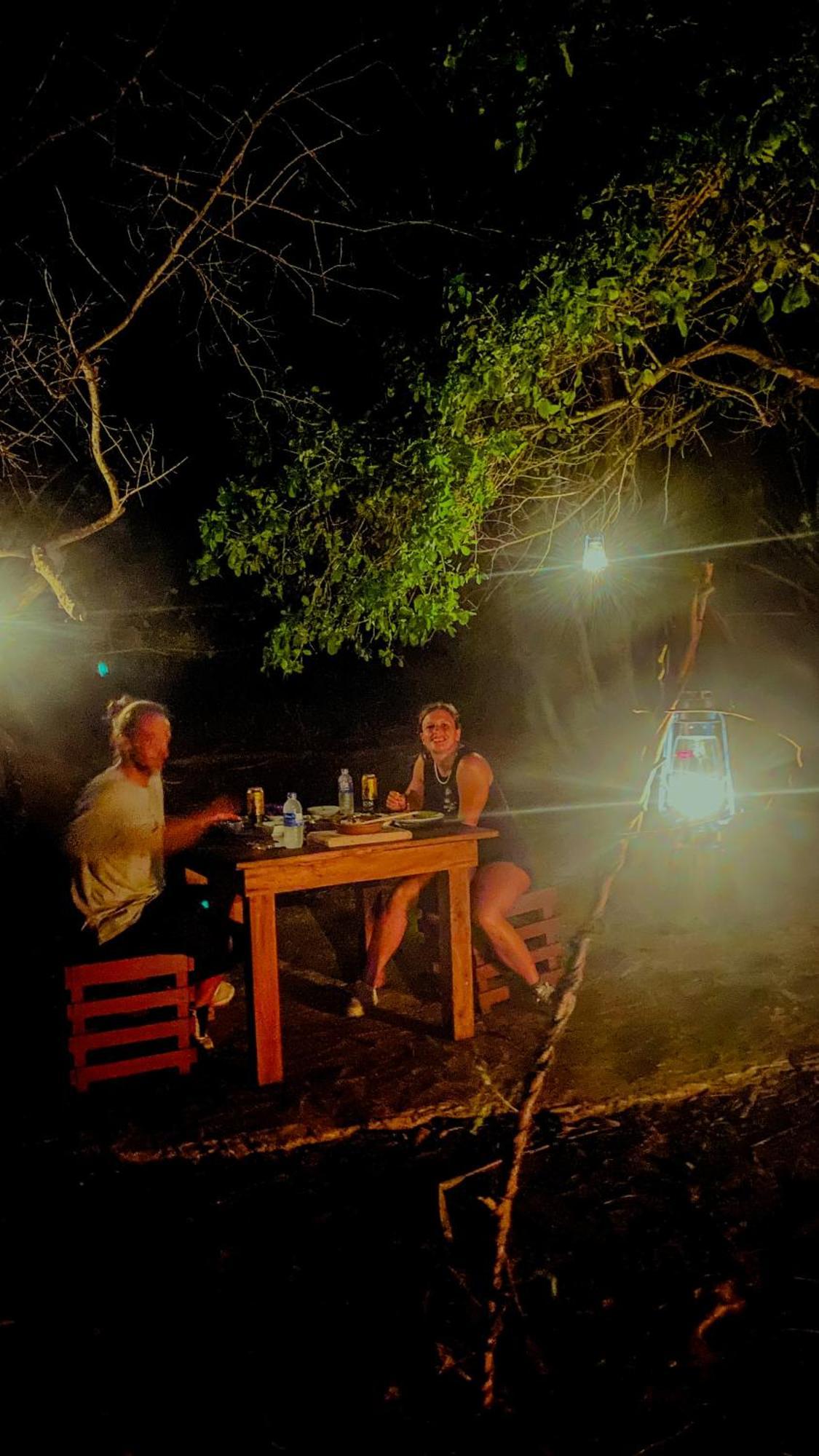 River Paradise Safari House With Cooking Class Udawalawe Buitenkant foto